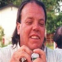 Dennis Wakefield's Instagram, Twitter & Facebook