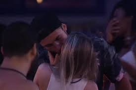 Neste momento, como aconteceu com fiuk e thaís. Vkhswafj Atzjm