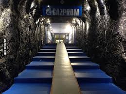 В бундеслиге загорелась новая звезда. That S The Tunnel To The Stadium Of Schalke 04 Football Club 9gag