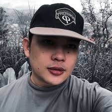 Hunter Lea Burke (@hleaburke)