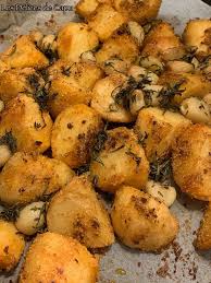 Pommes De Terre A La Harissa Et A L Ail Confit Au Four Les Delices De Capu Pomme De Terre Pomme De Terre Bintje Pomme