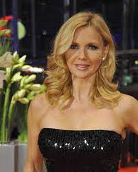 Veronica maria cäcilia ferres (german pronunciation: Veronica Ferres