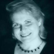 General Mike Flynn calls for President Trump to appoint Sidney Powell as  Attorney General immediately, replacing Pam Bondi. 👀 Do you support this?