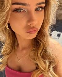 so ready 4 summer🏃‍♀️✈️