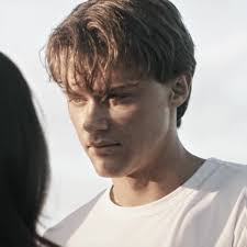 this is def what susannah would've wanted 💗 : : : sp @niyascons 🧸 tags  🏷️ #thesummeriturnedpretty #jeremiahfisher #tsitp #bonrad #bonradedit  #conradfisher #bellyconklin #bellyjeremiah #christopherbriney #lolatung  #bellyconrad #jeremiahfisheredits ...