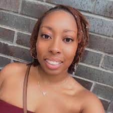 What bakery in Murfreesboro, TN can make a smaller two-tier cake for an  18th birthday?