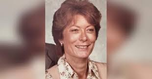 Eula Estes's Instagram, Twitter & Facebook