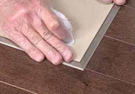 It can be used to retrofit an existing installation or can be Schluter Reno T Profile