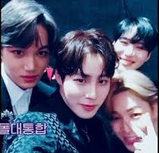 However, some fans noted that exo is more popular in south korea, while bts is more popular globally. 11 Super Cute Exo Bts Interactions Sbs Popasia