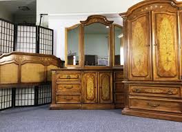 We are located in the hampton roads area of southeastern virginia. Stanley Furniture 3 Piece Bedroom Set Dangerfield Auctions Llc