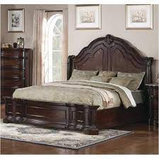An infinitely comfortable bedroom doesn't get much dreamier than this! 8328 252 Samuel Lawrence Furniture Edington Bedroom Queen Bed