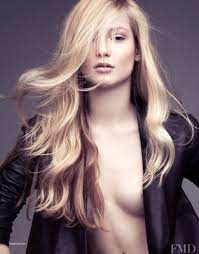 Hannah Dodd Nude and Sexy Photo Collection - Fappenist