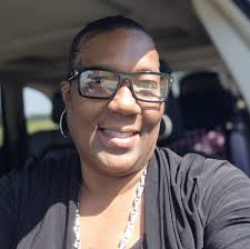 I can finally say—> FREEBIE FRIDAY. Link in the comments 💜