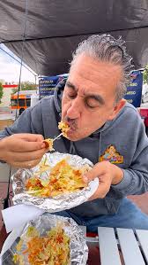 Darnel's Food Truck Catering — Salvadoran restaurant food truck in Los Angeles, California