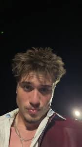 Tyler Trask's Instagram, Twitter & Facebook