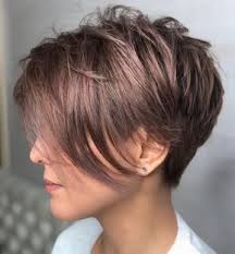 Coupes De Cheveux Pixie Pour Cheveux Epais 50 Idees De Coupes De Cheveux Courtes Ideales Coupe De Cheveux Courte Cheveux Courts Coupe De Cheveux