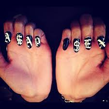 Τo nail art του rapper asap rocky θα σας εμπνεύσει. Nails Beebeye Crew