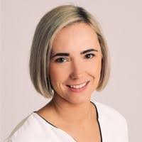 Claire Currie's Instagram, Twitter & Facebook