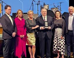 Agropecuária Maragogipe added a...