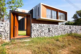 Proyek rumah minimalis batu alam violet di kerobokan spesialis. Lingkar Warna Memanfaatkan Batu Sebagai Pagar Rumah