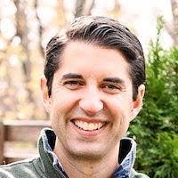 Ash Lamb's Instagram, Twitter & Facebook