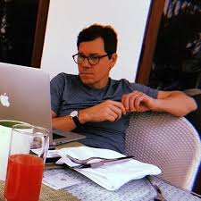 Amazon.com: Scott Seward Smith: books, biography, latest update