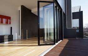 Exterior Black Polished Steel Frame Bi Fold Door With Glass Panel Combined With Cream Hickory Hardwoo Puertas Plegables Puertas Acordeon Separador De Ambientes