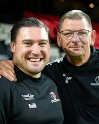 𝘽𝙧𝙮𝙖𝙣 𝙗𝙚𝙙𝙖𝙣𝙠𝙩.🙏 𝙑𝙚𝙚𝙡 𝙨𝙪𝙘𝙘𝙚𝙨 𝙗𝙞𝙟 𝙂𝙤 𝘼𝙝𝙚𝙖𝙙  𝙀𝙖𝙜𝙡𝙚𝙨! Na vele jaren nemen we afscheid van een echte clubman: Bryan  van de Meulenhof is zijn hele leven verbonden geweest aan Helmond Sport. Wat