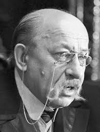 Denis evstigneev was born on october 29, 1961 in moscow, rsfsr, ussr as denis evgenevich evstigneev. Evstigneev Evgenij Aleksandrovich Persona Tass