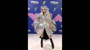 When it comes to award shows — especially ones she's set to perform at — lady gaga goes all the way out. 2020 Mtv Vmas See All Of Lady Gaga S Showstopping Outfits And Mask Changes Wusa9 Com
