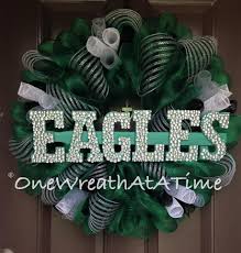 Huge concourses, over 300 concession stands and beautiful the stadium's doors usually open about two hours before kickoff, so ticketholders who want to see the players warm up should arrive early. 13 Phila Eagle Wreath Ideas Sports Wreaths Philadelphia Eagles Deco Mesh Wreaths