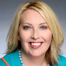 Stephanie Smith (@StephSmithTHD)