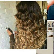 Frauen, die kein natürlich gelocktes haar haben, können die wunderschönen locken mithilfe eines lockenwicklers oder lockenstabs erzielen. Wie Bekommt Man Starke Locken Ohne Hitze Haare Friseur