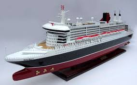 Model Queen Mary 2 From Bow Model Boats Model Ships Queen Mary