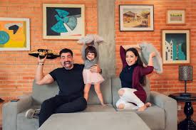Jp mantovani 41 anos apresentador e influenciador digital nasceu e mora em são paulo (sp). Ex Rouge Li Martins Faz Almoco Especial De Dia Dos Pais Ofuxico