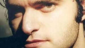 Απέραντη θλίψη για τον θάνατο του ηθοποιού, γιώργου χριστοδουλίδη μετά από μάχη με την ασθένεια als. Nekros O H8opoios Giwrgos Mayraeidhs Zappit