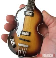 Paul mccartney's gear and equipment including the fender stratocaster electric guitar and gibson les paul custom electric guitar. Fanmerch Mini Guitar Beatles Collectible Paul Mccartney Hofner Violin Bass Guitar Replica Buy Online In Bahamas At Bahamas Desertcart Com Productid 117064322