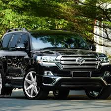 The 2019 toyota land cruiser ranks in the middle of our luxury large suv class. Custom 2019 Toyota Land Cruiser Images Mods Photos Upgrades Carid Com Gallery