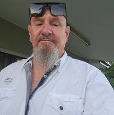 What drawer options fit well in the back of an FJ Cruiser?