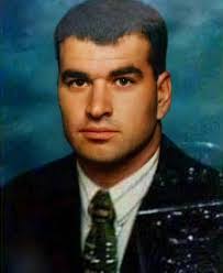 Vest da su komandant Milorad Ulemek Legija i tadašnji kapetan Jedinice za  specijalne operacije (JSO), Branko Veljković, uhapšeni 15. juna 2001.  godine zbog sumnje da su "napali i sprečili ovlašćeno službeno lice