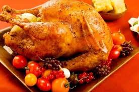 Luego, llegando al final de la cocción le damos vuelta al pavo para terminar de hornear la parte de las pechugas y que quede perfectamente dorado. Pavo Al Horno Receta Facil Y Deliciosa 3 Tips