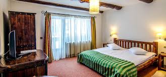 Please note that the complex consists of several buildings (hotels or villas). Complex Cheile Gradistei Moieciu