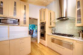 Founded in 1982, kww kitchen cabinets & bath was have been proudly serving the san francisco bay area for over 35 years. 75 Beautiful Orange Kitchen With Light Wood Cabinets Pictures Ideas April 2021 Houzz