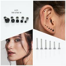 Threadless Black Stud Earrings