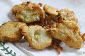Cuma perlukan 5 bahan basic saja untuk membuat resipi cucur ikan bilis ini. Cekodok Ikan Bilis Daun Bawang Lembut Dan Sedap Azie Kitchen