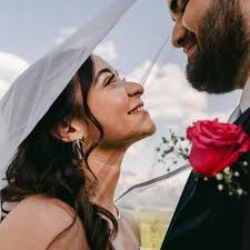 Agnei and Jesus first met in Venezuela during a challenging time for their  country. Their love endured 18 months of long distance before they reunited  in Canada...and this year marks their 8th