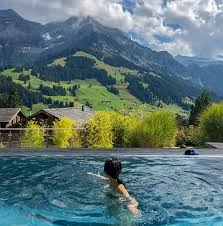 Prices, opening hours, infrastructure and temperatures. Top 10 Marvelous Pools In The World Places To See In Your Lifetime