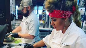 Последние твиты от hell's kitchen (@hellskitchenfox). The Truth About Mary Lou Davis From Hell S Kitchen Season 19