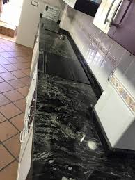 En tpc cocinas somos especialistas en muebles para cocinas, accesorios y electrodomésticos. Encimeras De Granito Como Elegir La Encimera Perfecta Para Tu Cocina