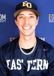 Brooks Dyer's Instagram, Twitter & Facebook